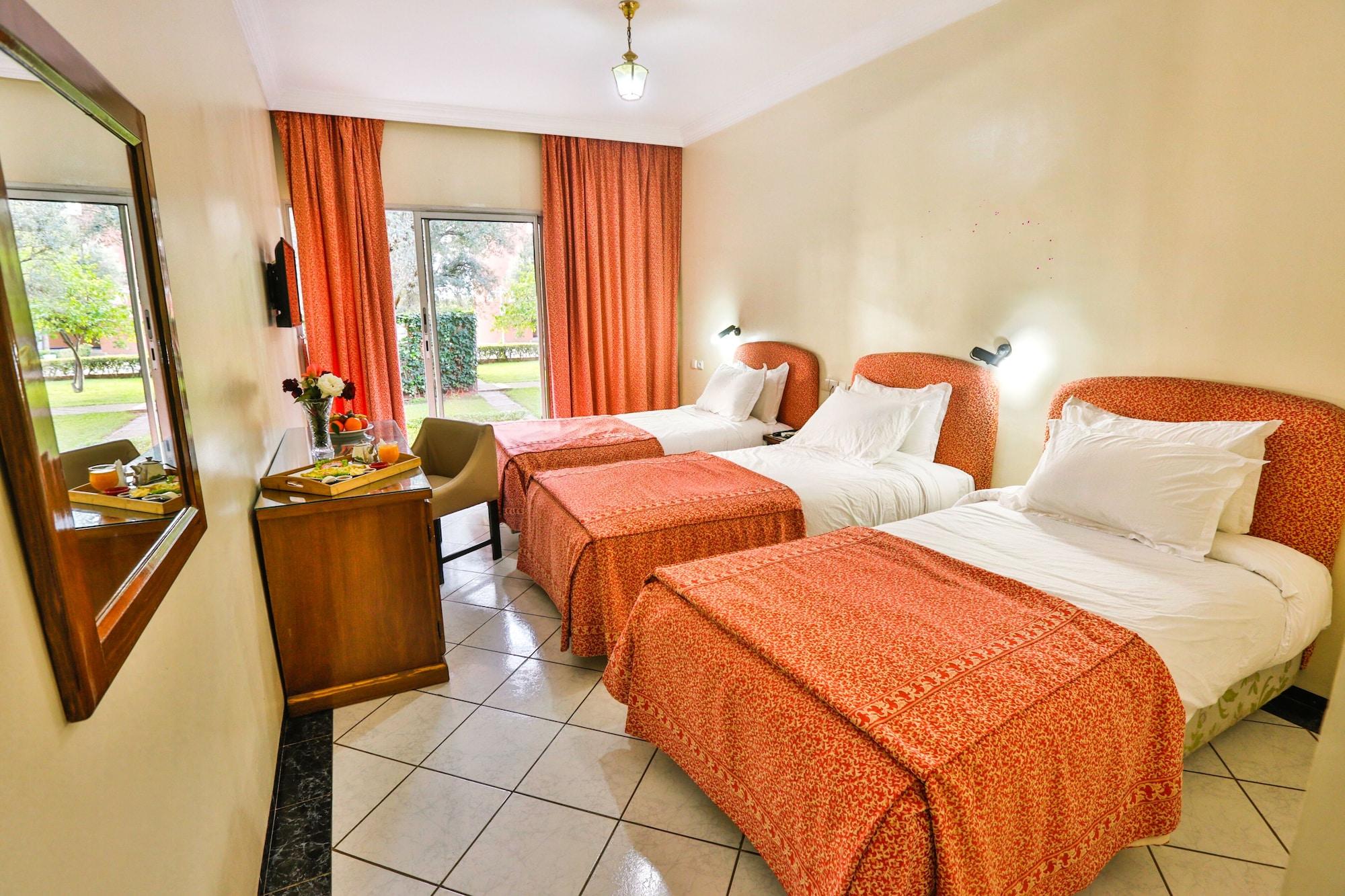 Hotel Al Bassatine بني ملال‎ المظهر الخارجي الصورة