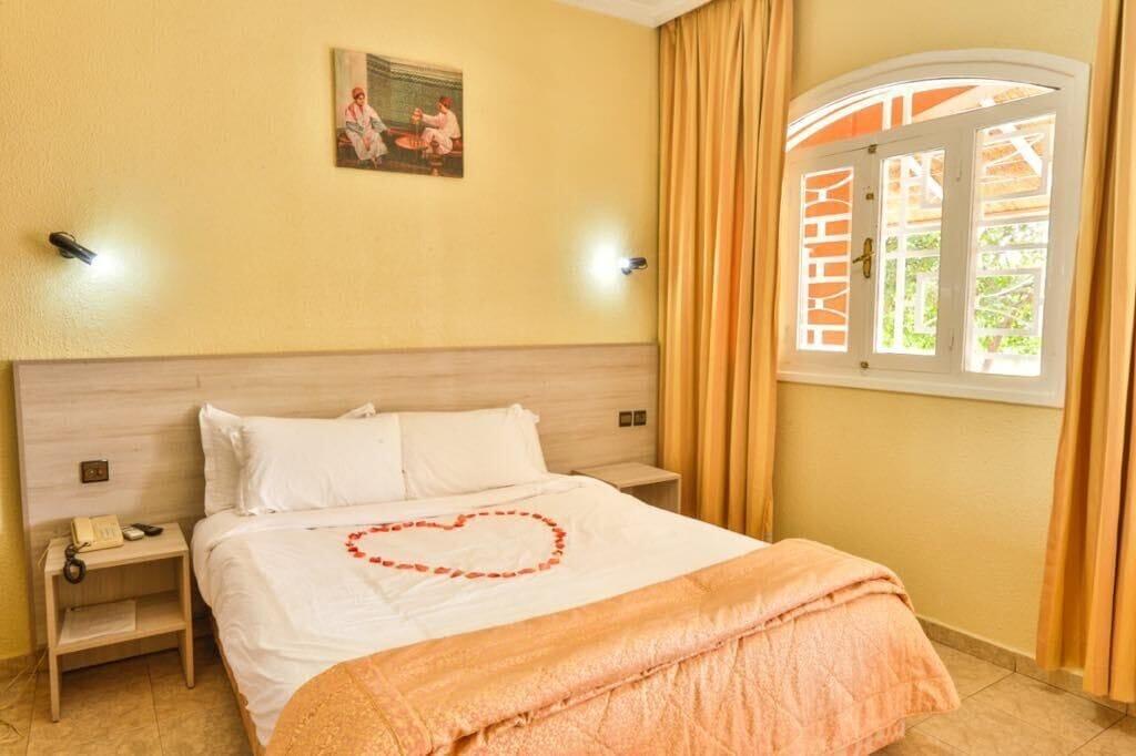 Hotel Al Bassatine بني ملال‎ المظهر الخارجي الصورة
