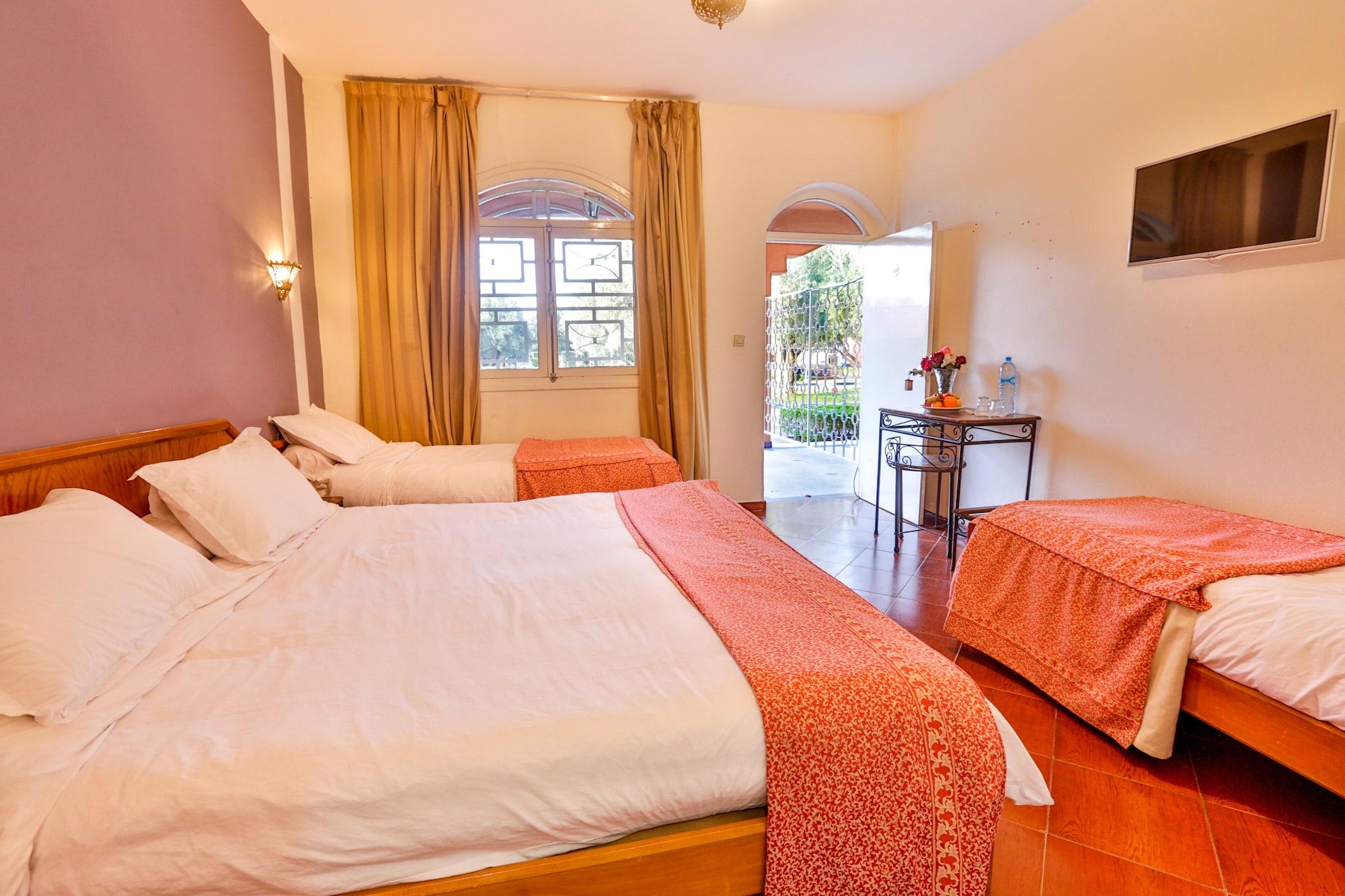 Hotel Al Bassatine بني ملال‎ المظهر الخارجي الصورة