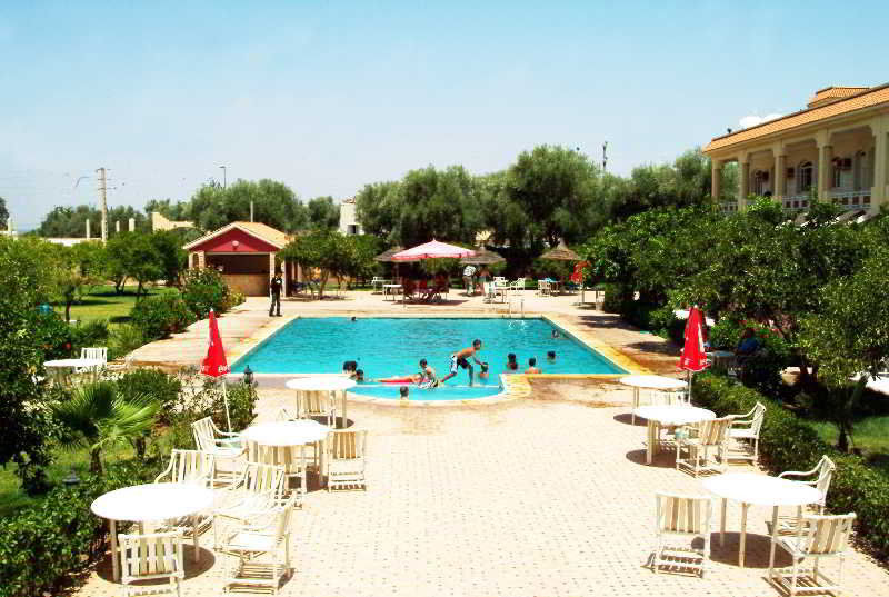 Hotel Al Bassatine بني ملال‎ المظهر الخارجي الصورة