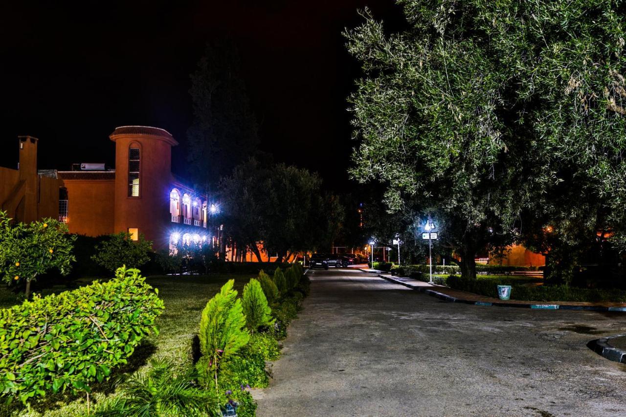 Hotel Al Bassatine بني ملال‎ المظهر الخارجي الصورة